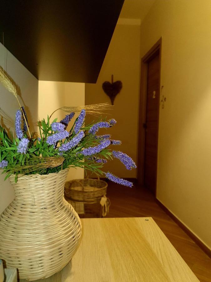 Montesarchio B&B Tre Passi Dalla Torre מראה חיצוני תמונה