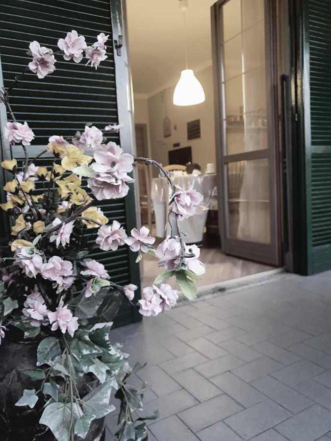 Montesarchio B&B Tre Passi Dalla Torre מראה חיצוני תמונה