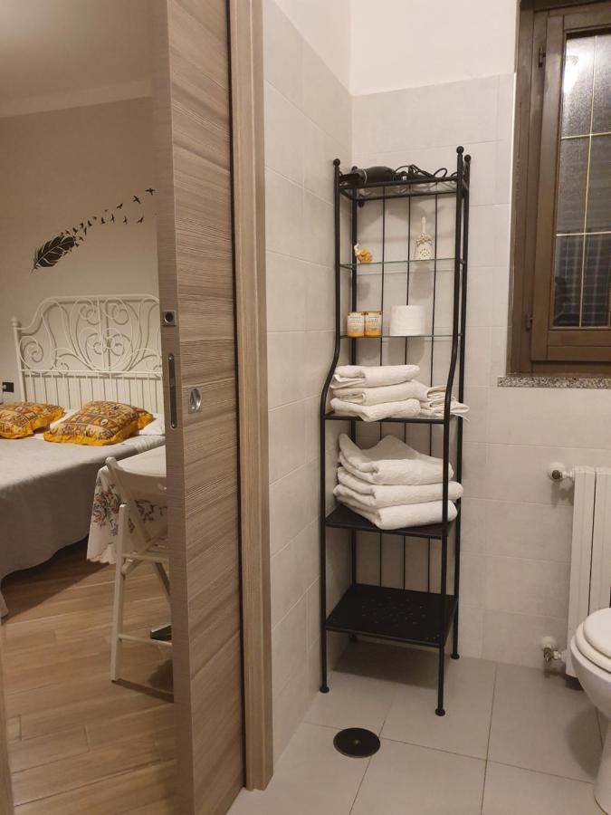 Montesarchio B&B Tre Passi Dalla Torre מראה חיצוני תמונה