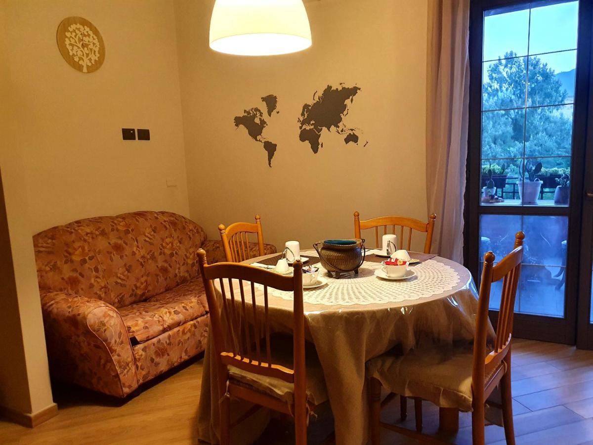 Montesarchio B&B Tre Passi Dalla Torre מראה חיצוני תמונה