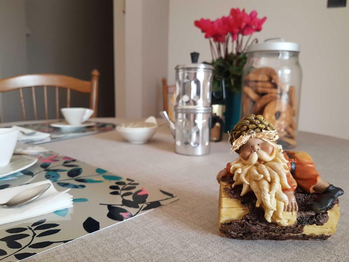Montesarchio B&B Tre Passi Dalla Torre מראה חיצוני תמונה