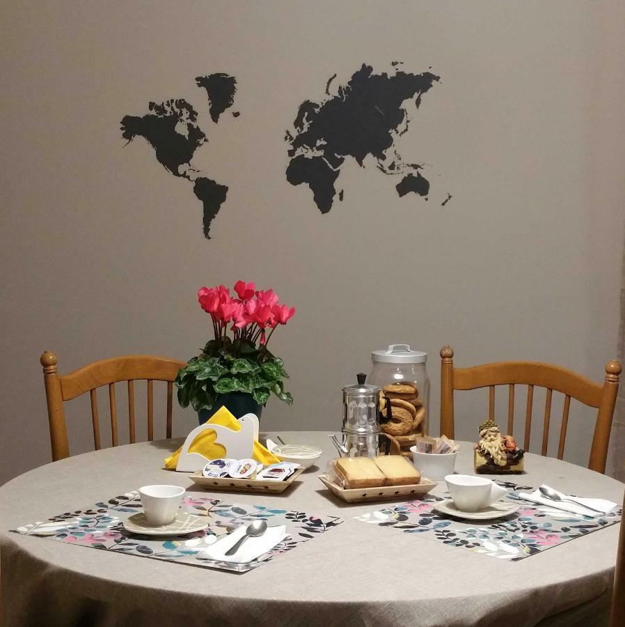 Montesarchio B&B Tre Passi Dalla Torre מראה חיצוני תמונה